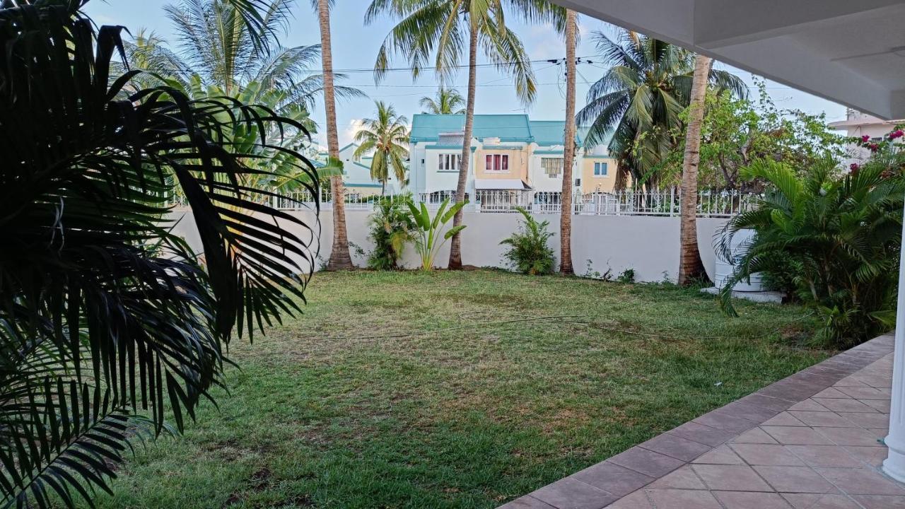 La Villa Cotiere Flic-en-Flacq Eksteriør billede